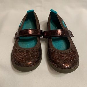 Chooze jump sparkle brown shoes Mary Jane strap